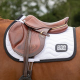 Saddle pad number black/white